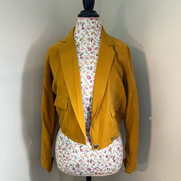 Dex mustard cropped cargo jacket - Picture 2 of 6